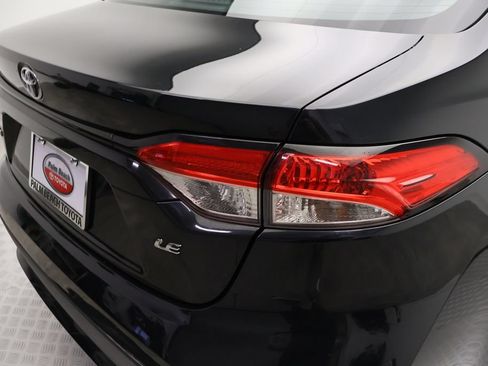 Used 2022 Toyota Corolla LE FWD image 9