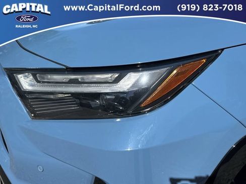 Used 2022 Toyota RAV4 XSE AWD/4WD image 11