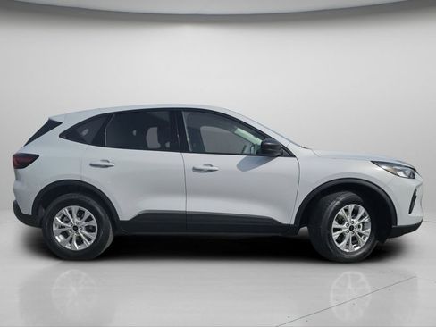 Used 2025 Ford Escape Active AWD/4WD image 23