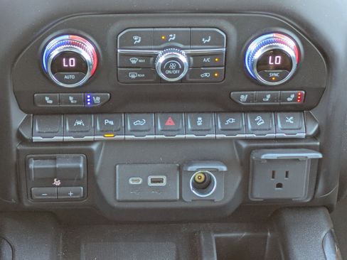 Certified 2022 GMC Sierra 1500 Denali w/ Denali Reserve Package image 20