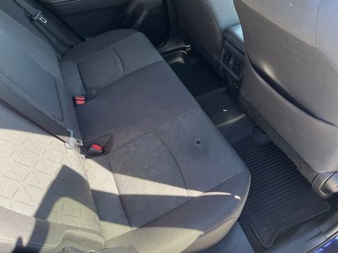 Used 2021 Toyota RAV4 XLE w/ XLE Grade Weather Package AWD/4WD image 29