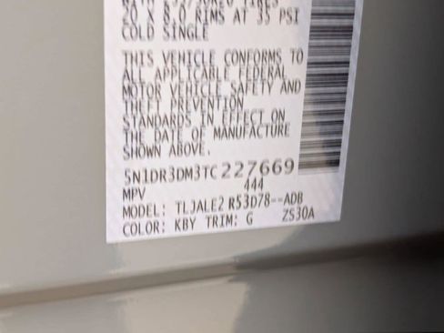 New 2026 Nissan Pathfinder Platinum FWD image 21