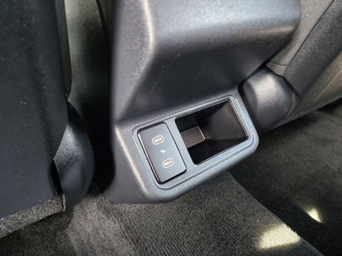 Used 2025 Kia K4 LXS image 30