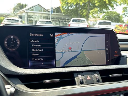 Used 2019 Lexus ES 350 F Sport w/ Accessory Package 2 FWD image 12