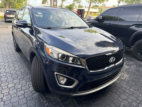 Used 2018 Kia Sorento EX AWD/4WD image 2