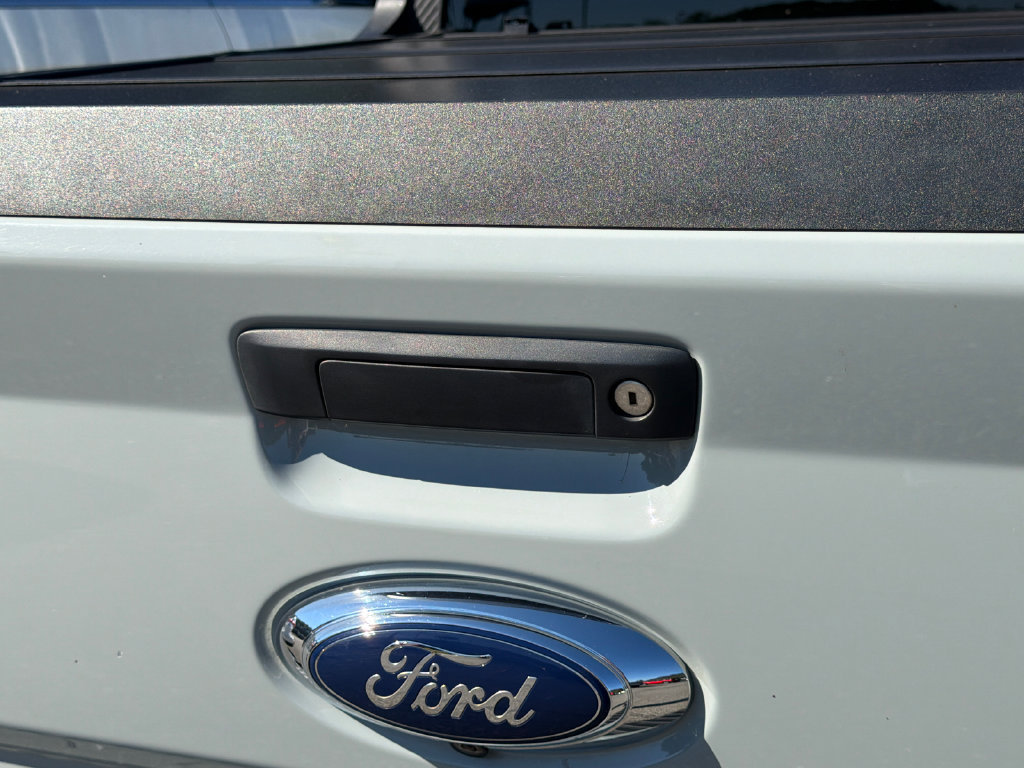 Used 2023 Ford Maverick XLT w/ XLT Luxury Package FWD image 17