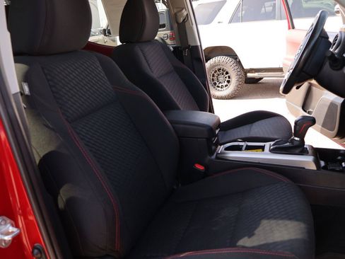 Used 2023 Toyota Tacoma SR5 RWD image 16