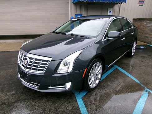 Used 2013 Cadillac XTS Luxury w/ Driver Awareness Package image 1