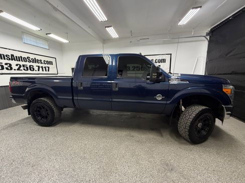 Used 2013 Ford F250 XLT w/ FX4 4X4 Off-Road Pkg image 2