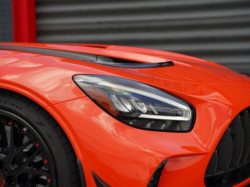Used 2021 Mercedes-Benz AMG GT Black Series image 17