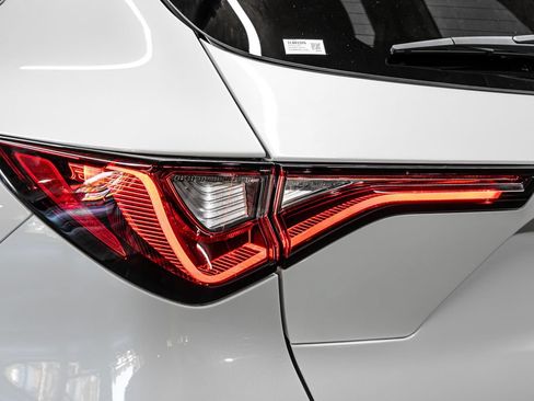 Used 2026 Acura MDX FWD w/ Technology Package image 14