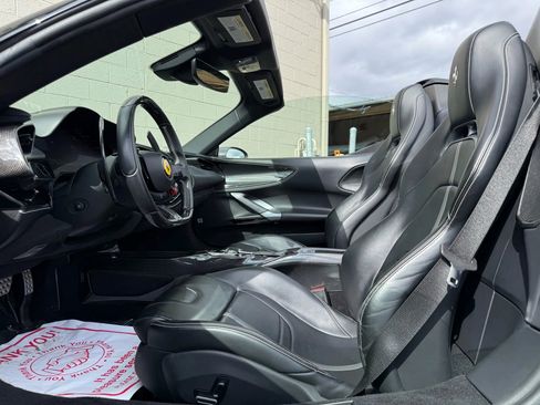 Used 2023 Ferrari SF90 Spider image 76