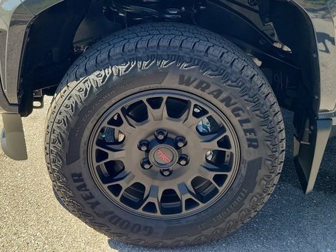 Used 2026 Toyota Tacoma SR5 image 10