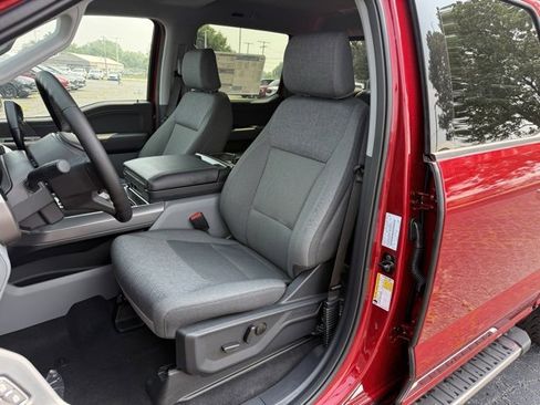 New 2025 Ford F150 XLT w/ Equipment Group 302A MID image 12