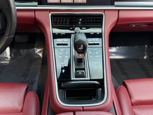 Used 2023 Porsche Panamera Platinum Edition image 49