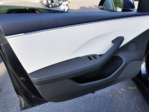 Used 2024 Tesla Model 3 Performance AWD/4WD image 24