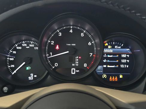 New 2026 Porsche Macan AWD/4WD image 27