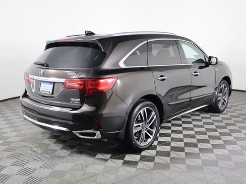 Used 2017 Acura MDX Sport Hybrid w/ Advance Pkg image 6