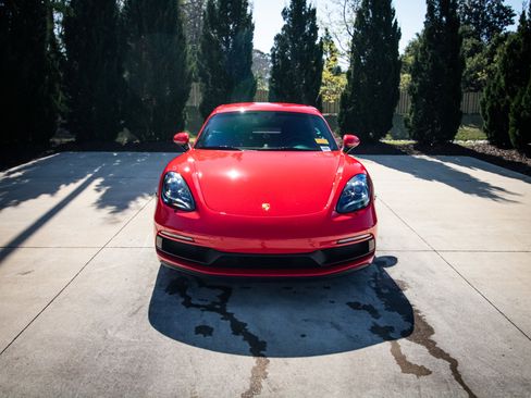 Used 2023 Porsche 718 Cayman GTS image 3