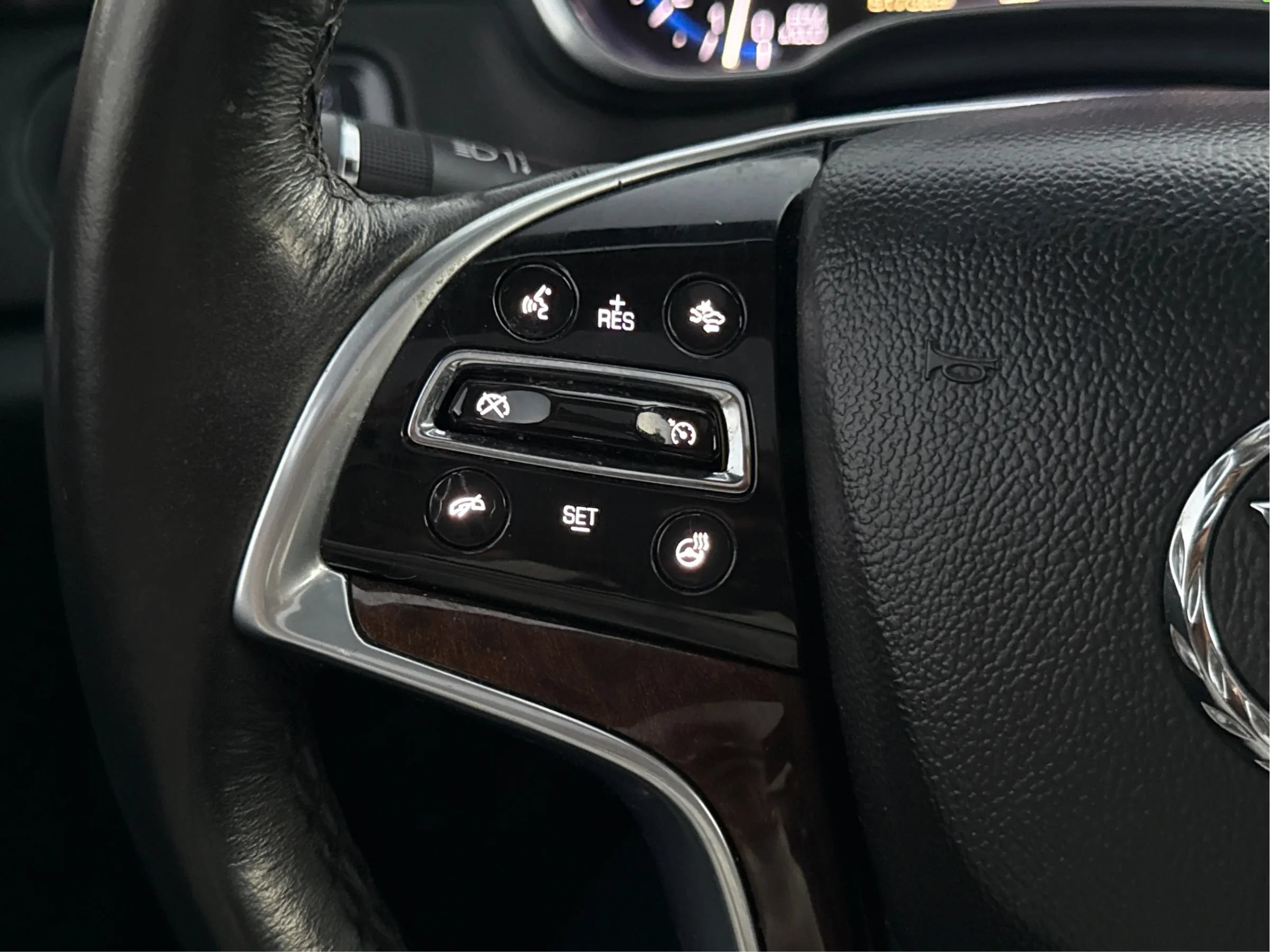 Used 2013 Cadillac SRX Performance w/ Driver Awareness Package FWD image 28