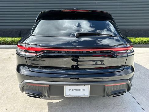Used 2026 Porsche Macan AWD/4WD image 11