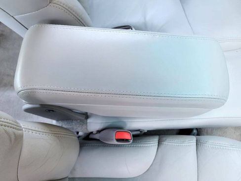 Used 1999 Buick Le Sabre Custom w/ Prestige Opt Pkg FWD image 21
