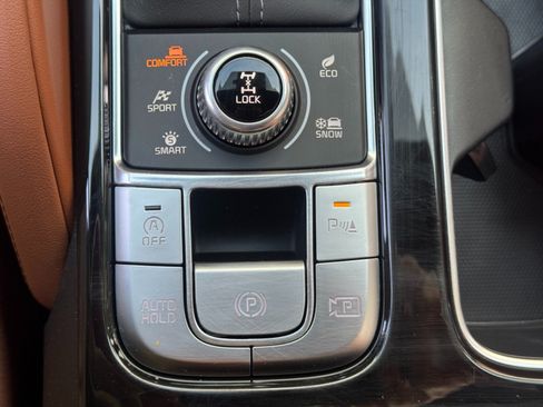 Used 2025 Kia Telluride SX Prestige X-Line AWD/4WD image 37