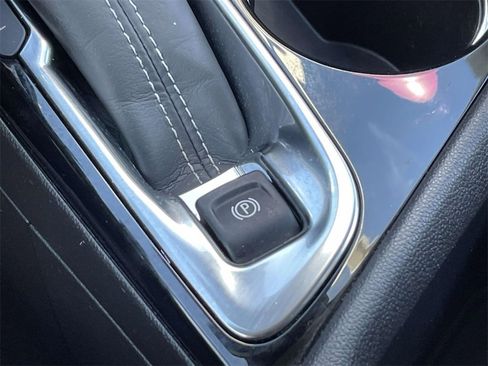 Used 2023 Buick Encore GX Essence w/ Experience Buick Package image 33