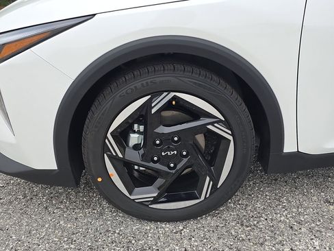 New 2025 Kia K4 EX image 35