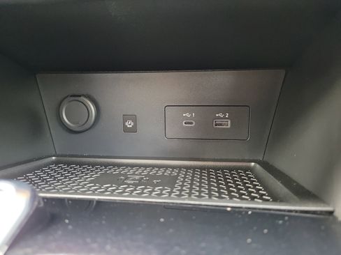 Certified 2024 Nissan Pathfinder SL AWD/4WD image 29