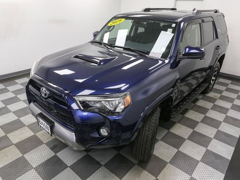 Used 2019 Toyota 4Runner TRD Off-Road AWD/4WD image 6