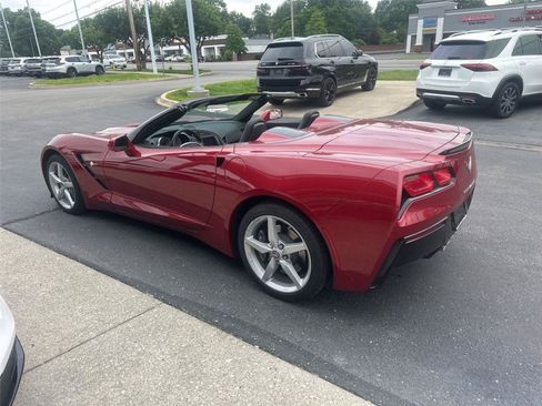 Used 2015 Chevrolet Corvette Stingray Convertible RWD image 6