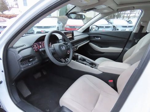 Certified 2023 Honda Accord EX image 2