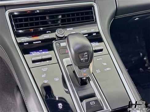 Used 2020 Porsche Panamera GTS image 13