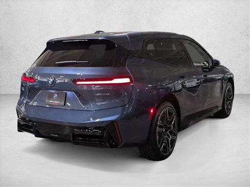 Used 2026 BMW iX xDrive45 image 2