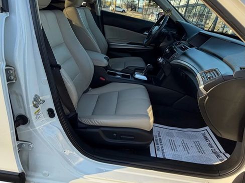 Used 2015 Honda Crosstour EX-L image 14