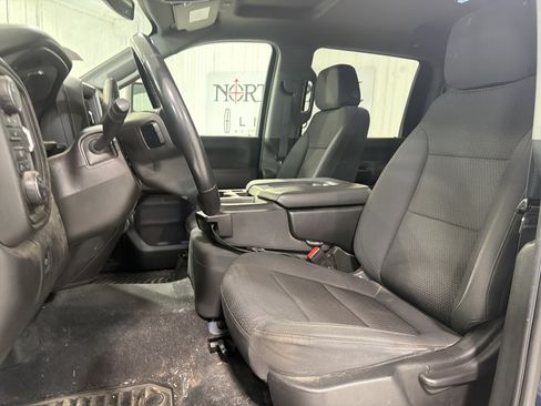 Used 2021 Chevrolet Silverado 2500 Custom w/ Custom Value Package AWD/4WD image 9