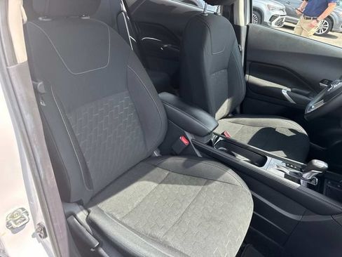 Used 2024 Nissan Kicks SV FWD image 23