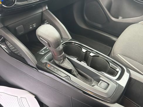 Used 2025 Chevrolet TrailBlazer LT AWD/4WD image 25