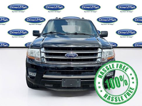 Used 2017 Ford Expedition Limited w/ Equipment Group 301A RWD image 2