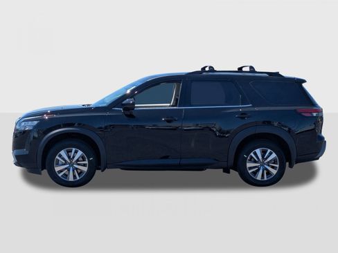 New 2026 Nissan Pathfinder SL w/ Cargo Package FWD image 2