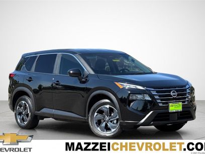 Used 2024 Nissan Rogue SV