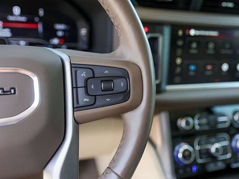 Used 2023 GMC Yukon Denali w/ Denali Reserve Package AWD/4WD image 13