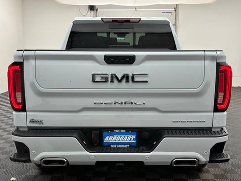 New 2026 GMC Sierra 1500 Denali Ultimate AWD/4WD image 13
