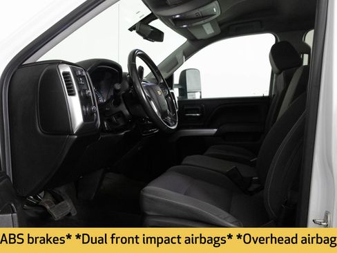 Used 2018 Chevrolet Silverado 1500 LT w/ All Star Edition image 18