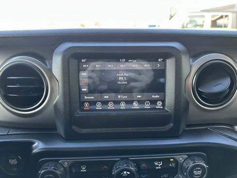 Used 2021 Jeep Wrangler Unlimited Sport image 33