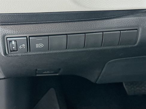 Used 2026 Toyota Corolla LE image 17