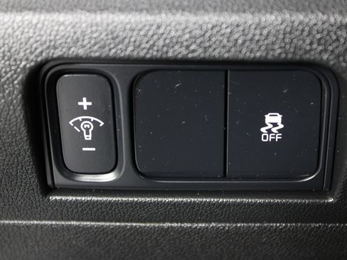 Used 2024 Kia Sorento S w/ Panoramic Sunroof Package FWD image 23