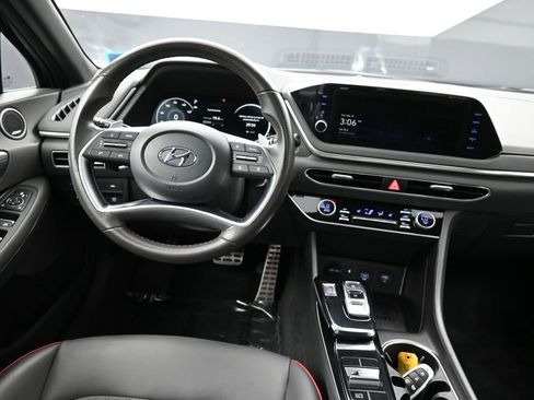 Used 2022 Hyundai Sonata SEL Plus w/ Cargo Package image 20