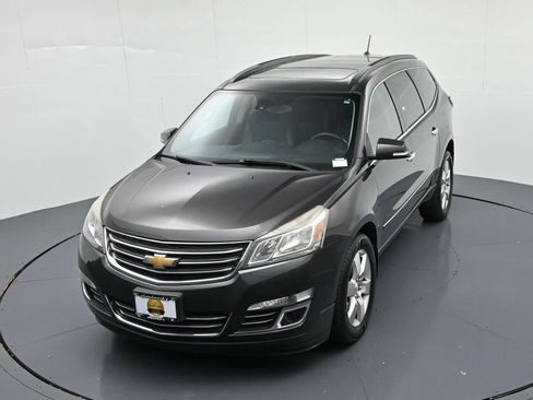 Used 2015 Chevrolet Traverse LTZ AWD/4WD image 19